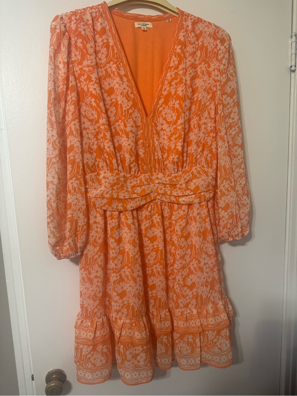 Max Studio Orange and White Floral V-Neck Long Sleeve Dress
